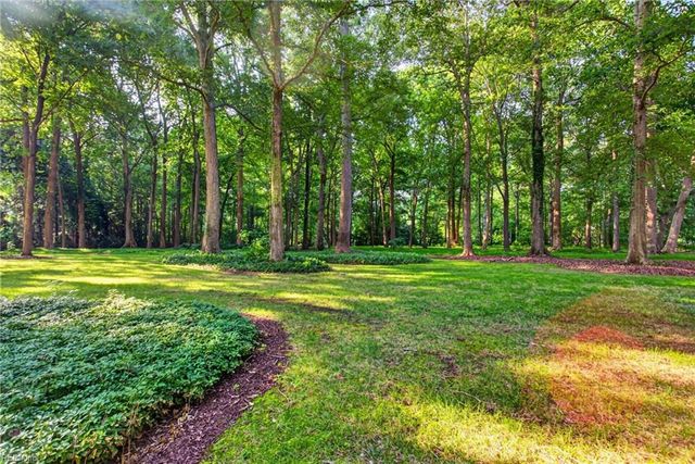 413 Woodards Ford RD, Chesapeake, VA 23322
