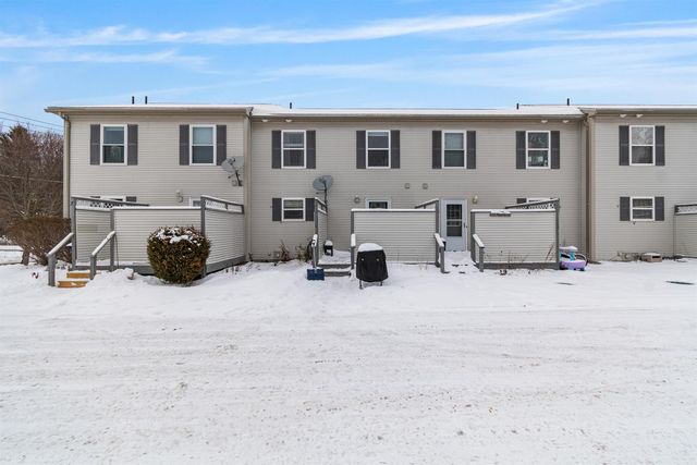 12 Checkerberry Sq Unit 106, Milton, VT 05468