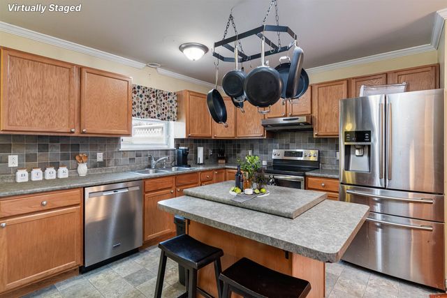 12 Checkerberry Sq Unit 106, Milton, VT 05468