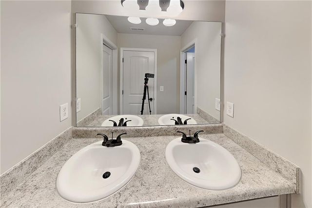 2891 Bayrose Circle 91, East Point, GA 30344