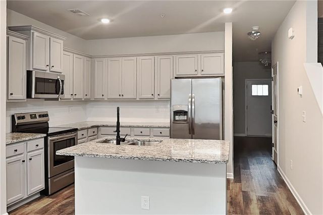 2891 Bayrose Circle 91, East Point, GA 30344