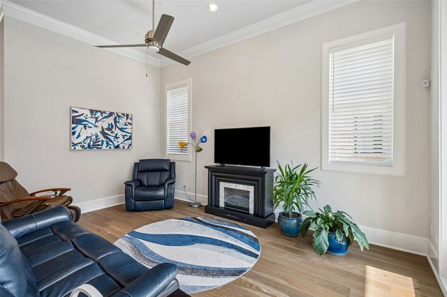 14999 Oak Street, Addison, TX 75001