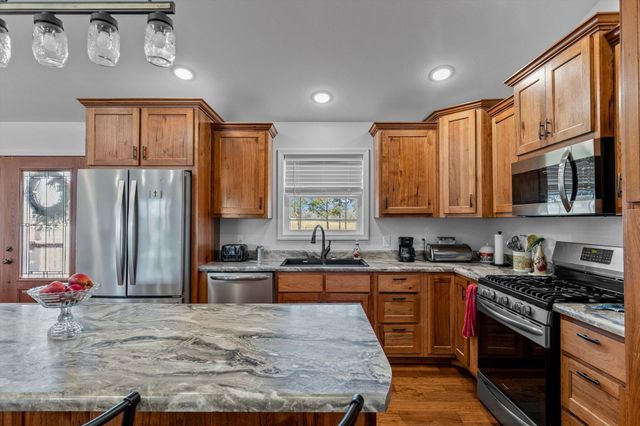 15221 Cleveland Road, Houston, MO 65483