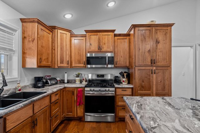 15221 Cleveland Road, Houston, MO 65483