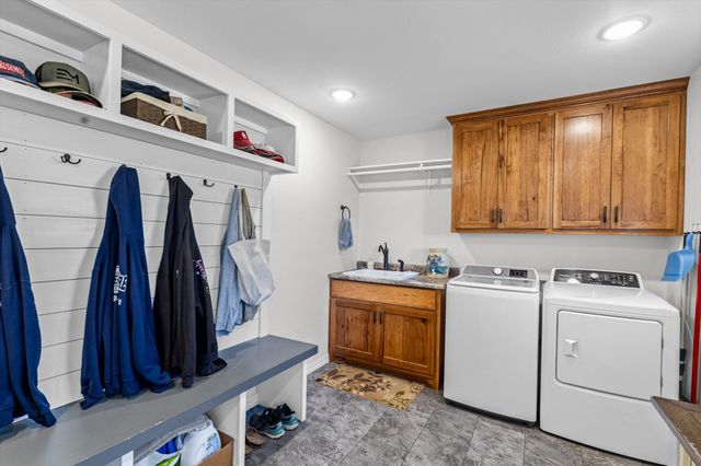 15221 Cleveland Road, Houston, MO 65483