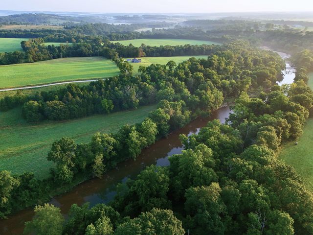 15221 Cleveland Road, Houston, MO 65483