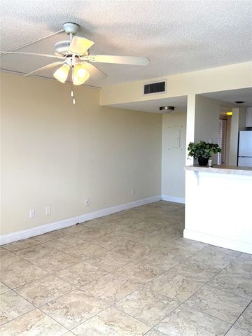 7665 SUN ISLAND DRIVE S 409, South Pasadena, FL 33707