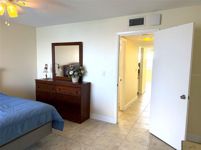 7665 SUN ISLAND DRIVE S 409, South Pasadena, FL 33707