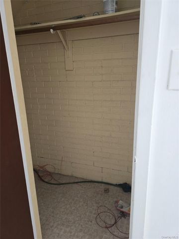 21 Forest Ridge Road, Nanuet, NY 10954