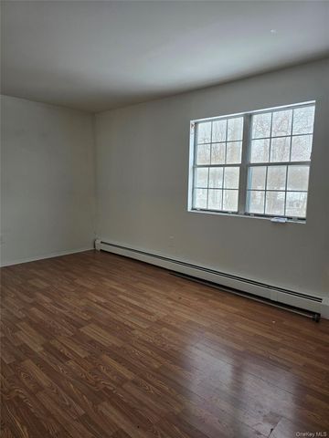 21 Forest Ridge Road, Nanuet, NY 10954