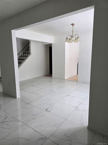 21 Forest Ridge Road, Nanuet, NY 10954