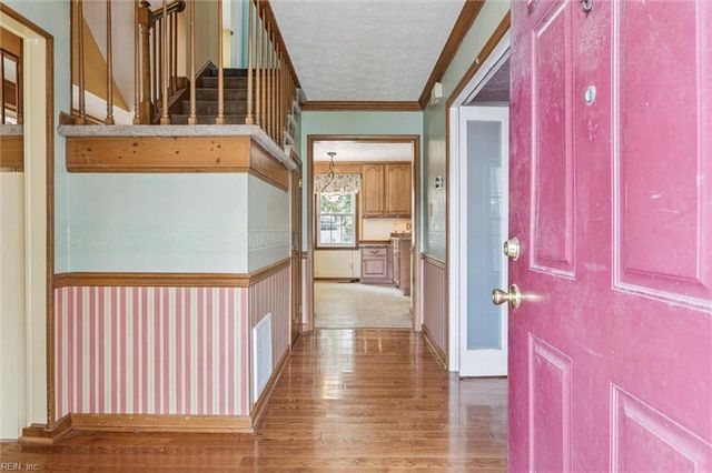 10 Stirrup CT, Hampton, VA 23664