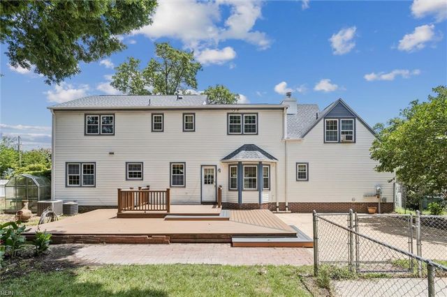 10 Stirrup CT, Hampton, VA 23664