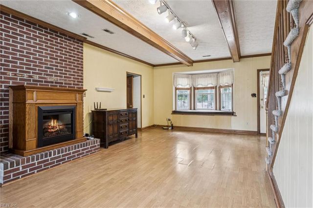 10 Stirrup CT, Hampton, VA 23664