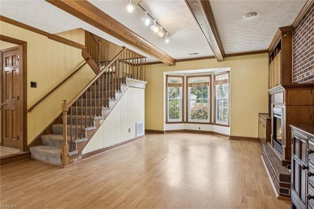 10 Stirrup CT, Hampton, VA 23664