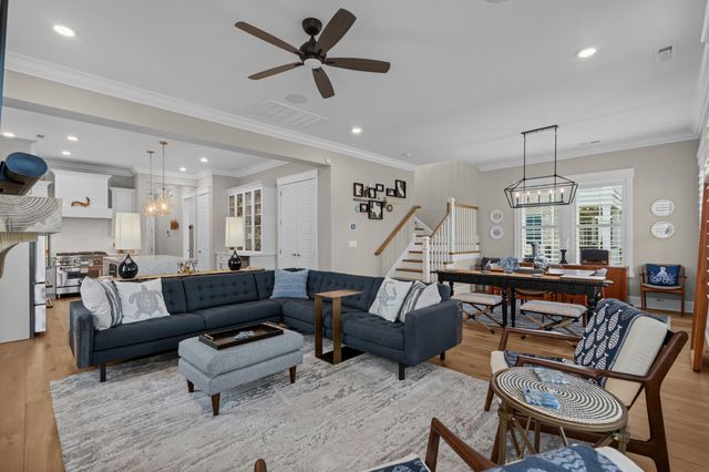 827 Crescent Sable Ct., Myrtle Beach, SC 29572