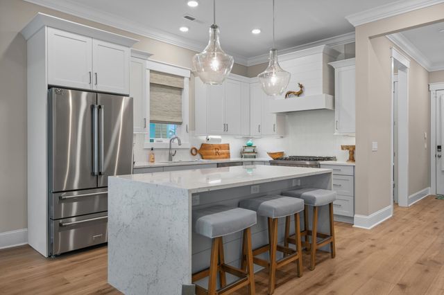 827 Crescent Sable Ct., Myrtle Beach, SC 29572