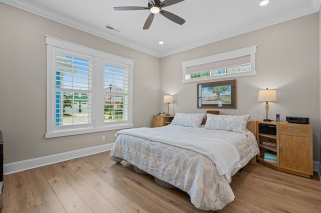 827 Crescent Sable Ct., Myrtle Beach, SC 29572