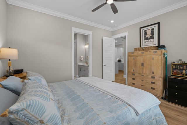 827 Crescent Sable Ct., Myrtle Beach, SC 29572