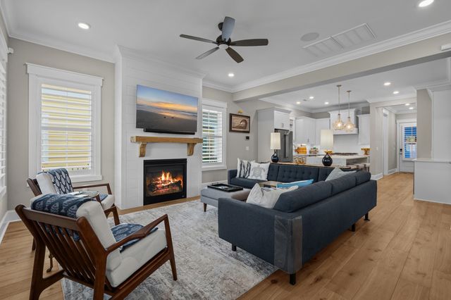 827 Crescent Sable Ct., Myrtle Beach, SC 29572