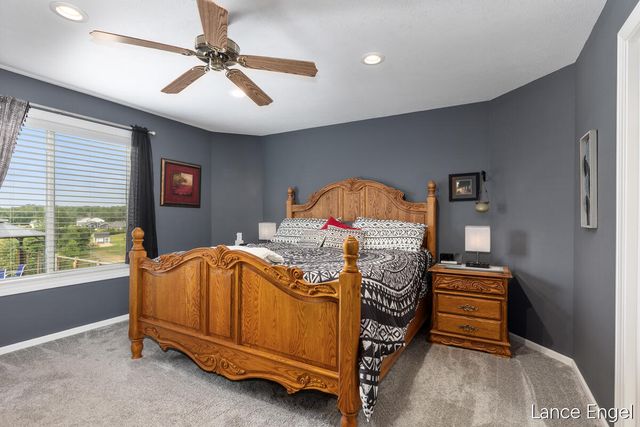 11797 Crystal Ridge Drive Ne, Algoma Twp, MI 49345