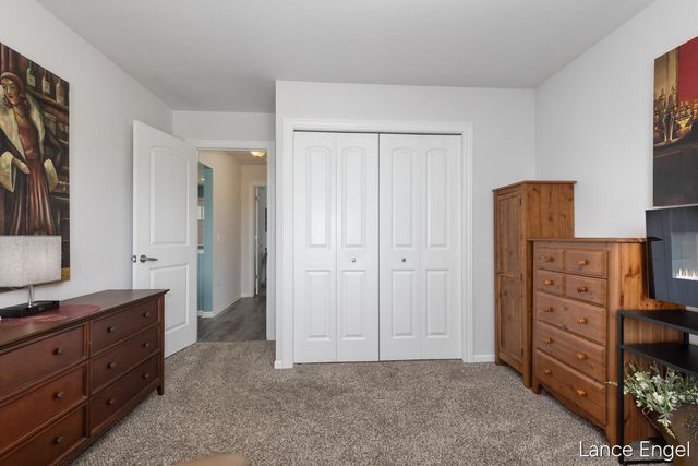 11797 Crystal Ridge Drive Ne, Algoma Twp, MI 49345