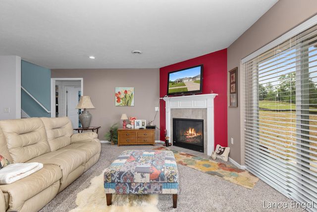 11797 Crystal Ridge Drive Ne, Algoma Twp, MI 49345
