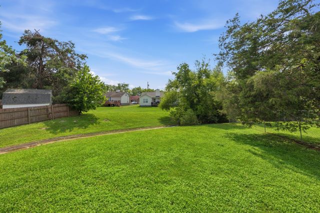 3916 Patton Hill Rd, Nashville, TN 37207
