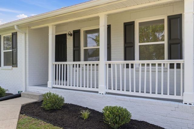 3916 Patton Hill Rd, Nashville, TN 37207