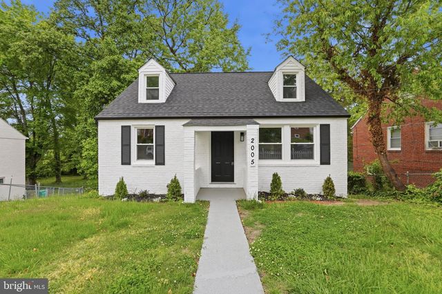 2005 GAYLORD DR, Suitland, MD 20746