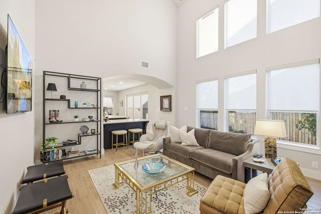 1651 Gruene Grass, New Braunfels, TX 78130