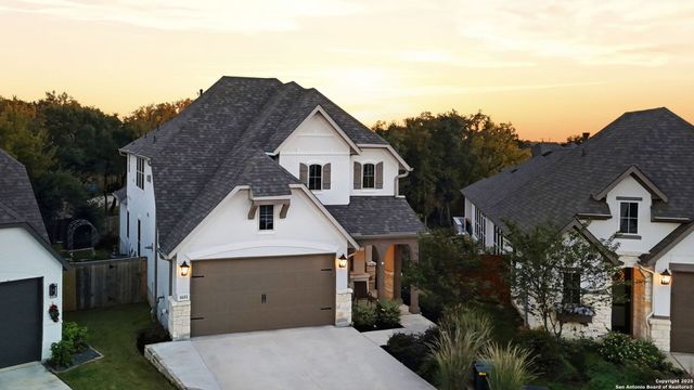 1651 Gruene Grass, New Braunfels, TX 78130