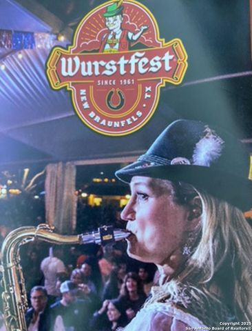 1651 Gruene Grass, New Braunfels, TX 78130