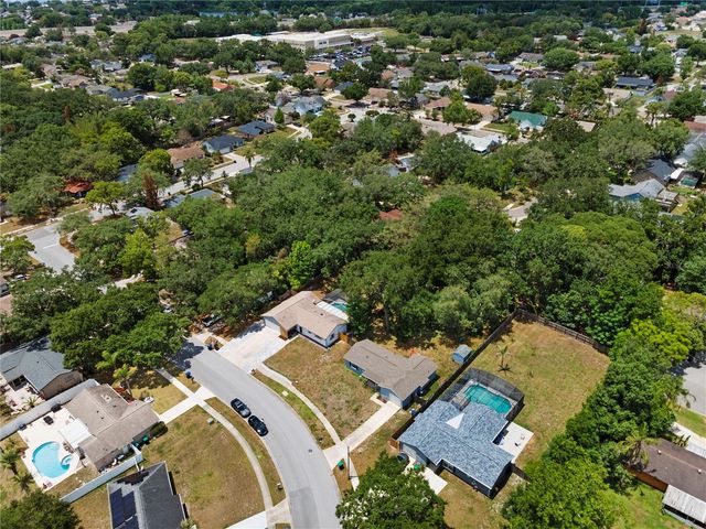 9711 WINDER TRAIL, Orlando, FL 32817