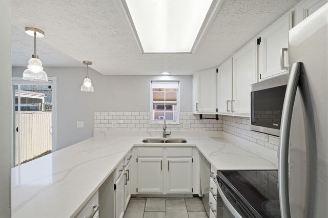 5109 Ranstead Court, 9, Columbus, OH 43220