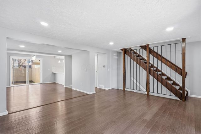 5109 Ranstead Court, 9, Columbus, OH 43220