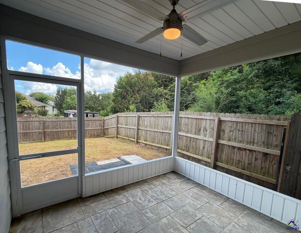110 Leisure Pointe Cove, Warner Robins, GA 31088