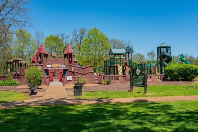 405 Curtis Hilton Way, Lebanon, TN 37087