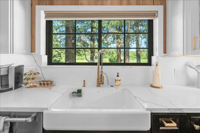 1053 Club View Drive, Big Bear, CA 92315