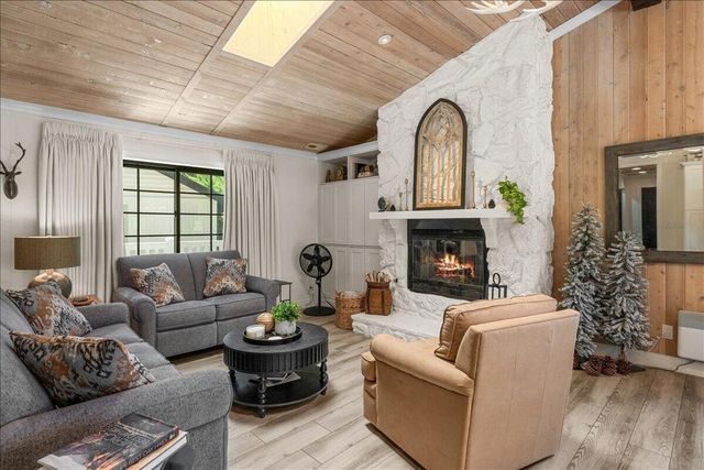 1053 Club View Drive, Big Bear, CA 92315