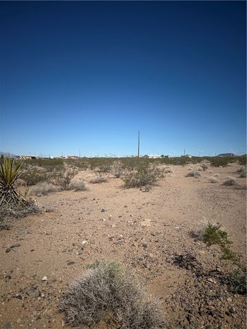 11465 W Rocking Horse Drive, White Hills, AZ 86445