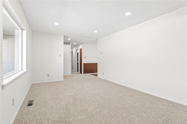 1804 Parkview Street, Van Buren, AR 72956