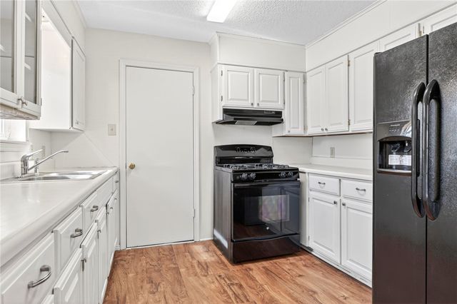 1804 Parkview Street, Van Buren, AR 72956