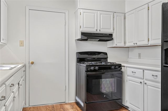 1804 Parkview Street, Van Buren, AR 72956