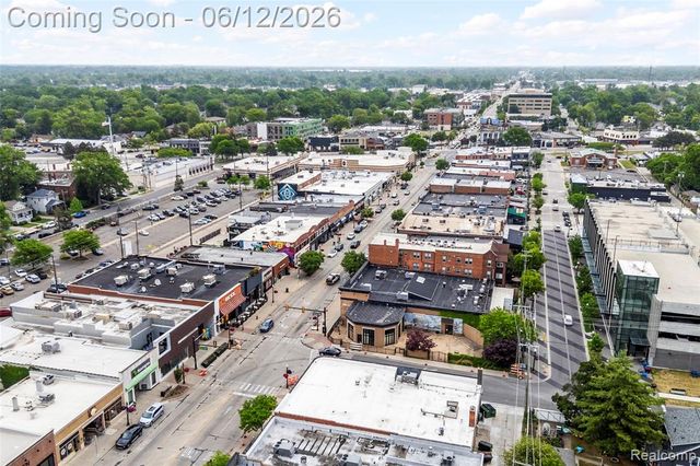 454 W Saratoga Street, Ferndale, MI 48220