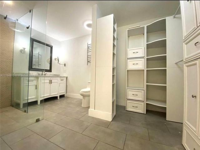 4401 Madison Street, Hollywood, FL 33021