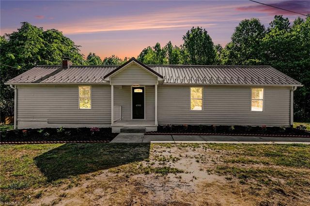 4900 Day Court, Walkertown, NC 27051