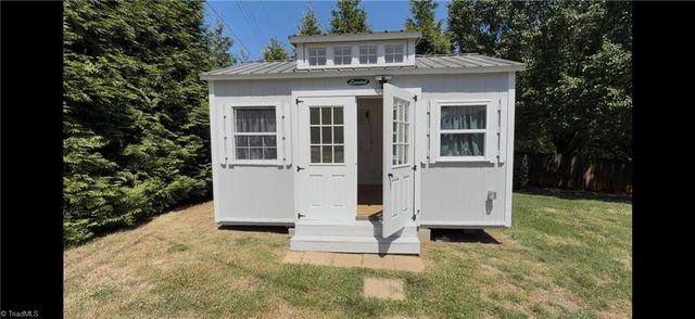 4900 Day Court, Walkertown, NC 27051