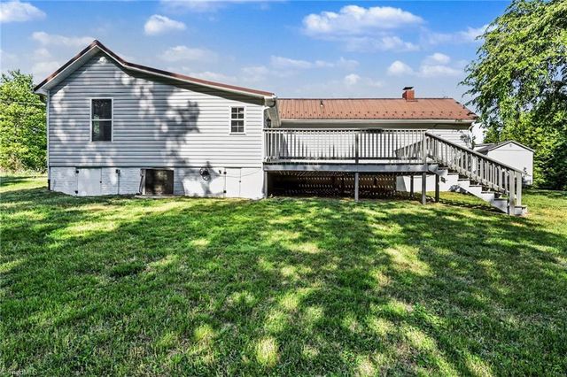 4900 Day Court, Walkertown, NC 27051