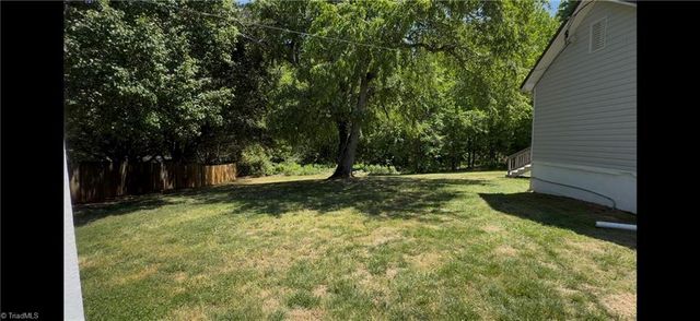 4900 Day Court, Walkertown, NC 27051